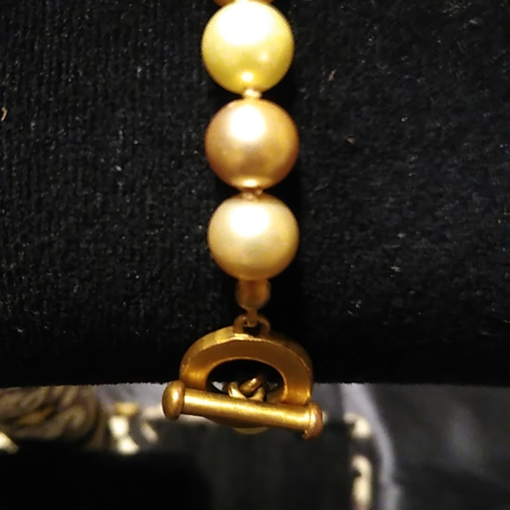 Vintage Faux Pearl Bracelet